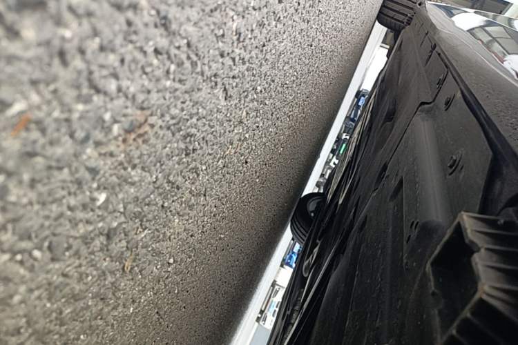 Used BMW 3 Series 2025 330Li M Sport Shadowline Package Chassis Rear Left