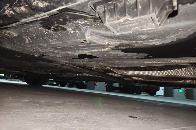 Used BMW 3 Series 2025 330Li M Sport Shadowline Package Chassis Rear Left