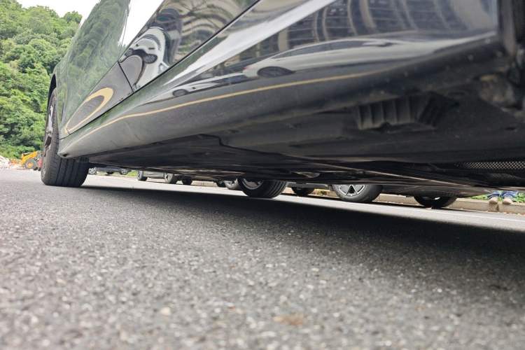Used BMW 3 Series 2025 330Li M Sport Shadowline Package Chassis Rear Left
