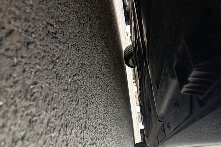 Used BMW 3 Series 2025 330Li M Sport Shadowline Package Chassis Rear Right