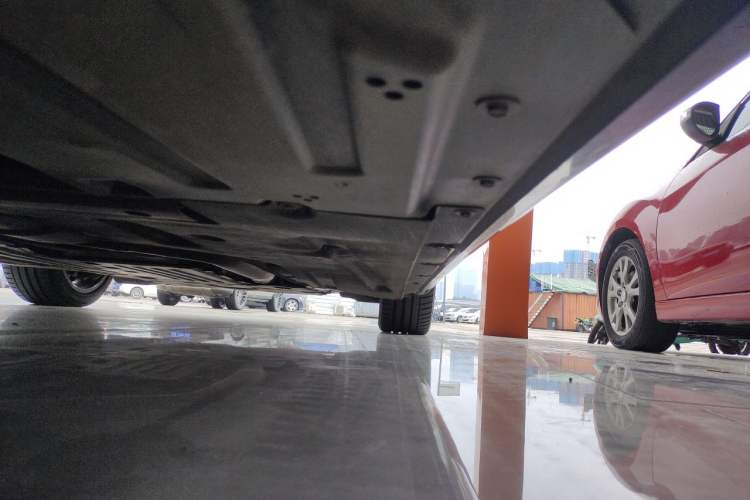 Used BMW 3 Series 2025 325Li M Sport Package Chassis Rear Right