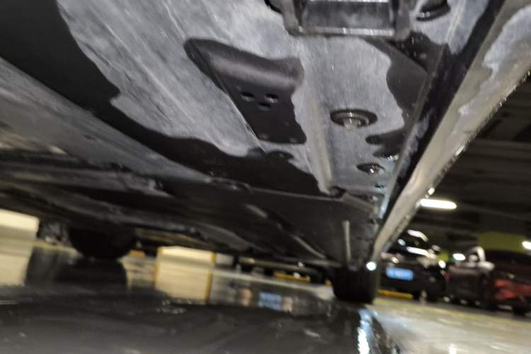 Used BMW 3 Series 2025 325i M Sport Package Chassis Rear Right