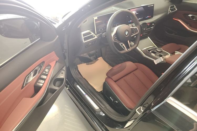 Used BMW 3 Series 2025 325Li M Sport Package Driver Seat