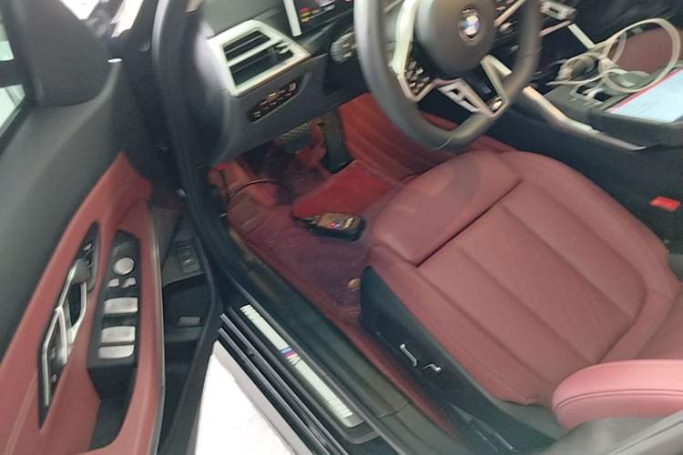 Used BMW 3 Series 2025 325Li M Sport Package Driver Seat