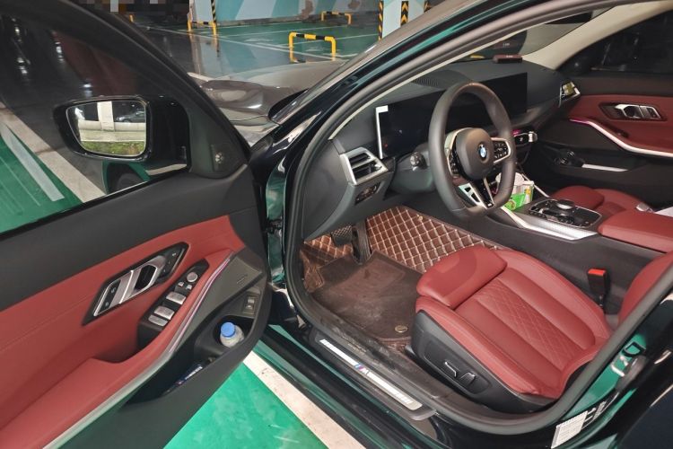 Used BMW 3 Series 2025 330Li M Sport Shadowline Package Driver Seat