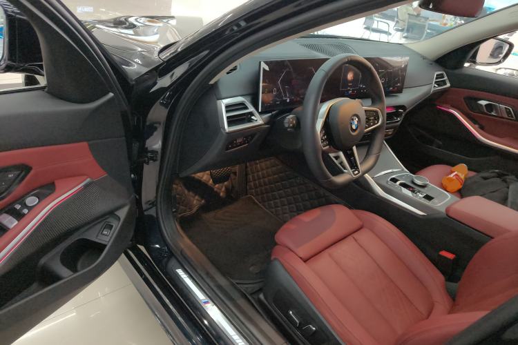 Used BMW 3 Series 2025 325Li M Sport Package Driver Seat