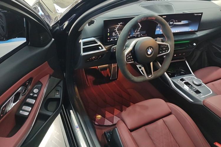 Used BMW 3 Series 2025 330Li M Sport Shadowline Package Driver Seat