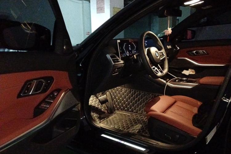 Used BMW 3 Series 2025 330i M Sport Night Edition Package Driver Seat