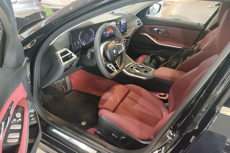Used BMW 3 Series 2025 325Li M Sport Package Driver Seat