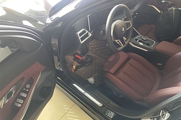 Used BMW 3 Series 2025 325Li M Sport Package Driver Seat