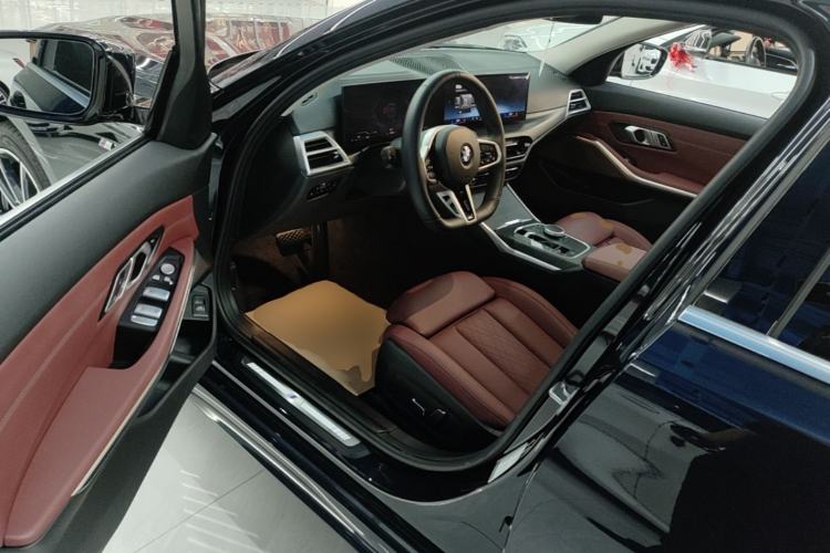 Used BMW 3 Series 2025 325Li M Sport Package Driver Seat