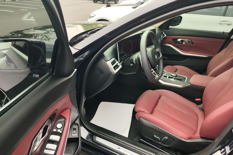 Used BMW 3 Series 2025 325Li M Sport Package Driver Seat
