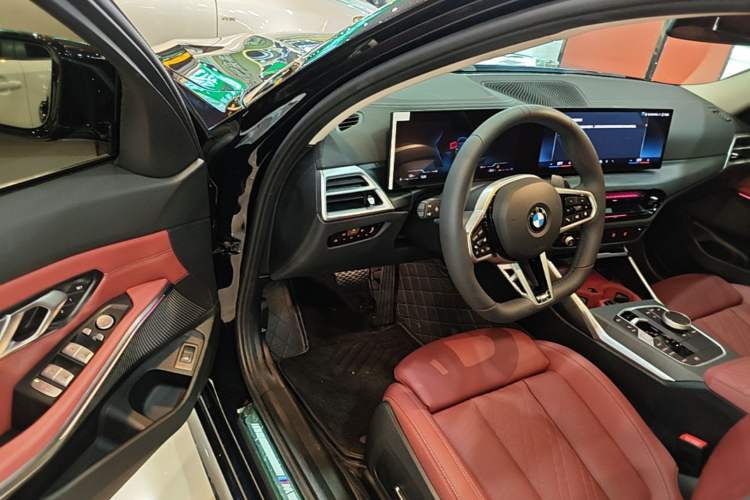 Used BMW 3 Series 2025 325Li M Sport Package Driver Seat