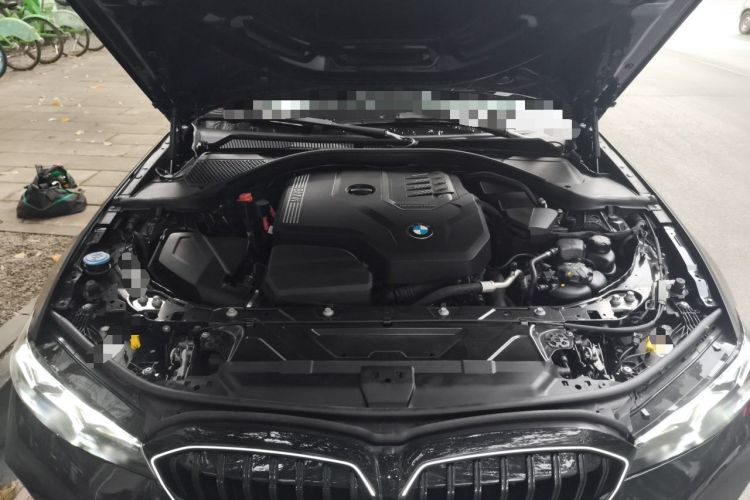 Used BMW 3 Series 2025 330Li M Sport Shadowline Package Engine Bay