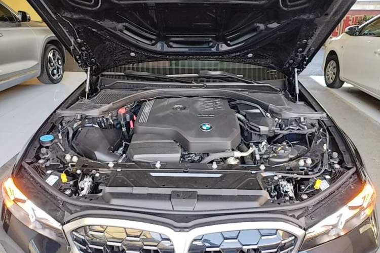 Used BMW 3 Series 2025 325Li M Sport Package Engine Bay