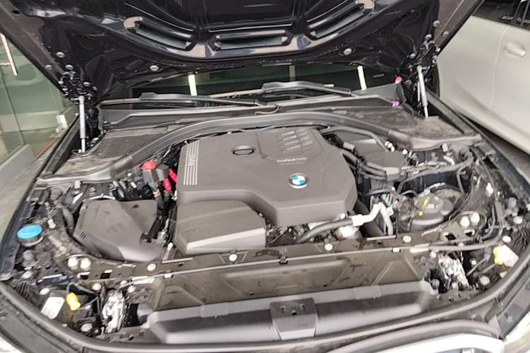 Used BMW 3 Series 2025 325Li M Sport Package Engine Bay