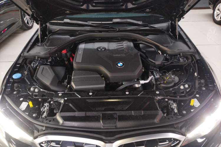Used BMW 3 Series 2025 325Li M Sport Package Engine Bay