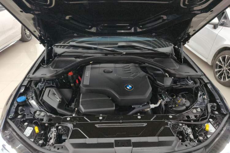 Used BMW 3 Series 2025 325Li M Sport Package Engine Bay