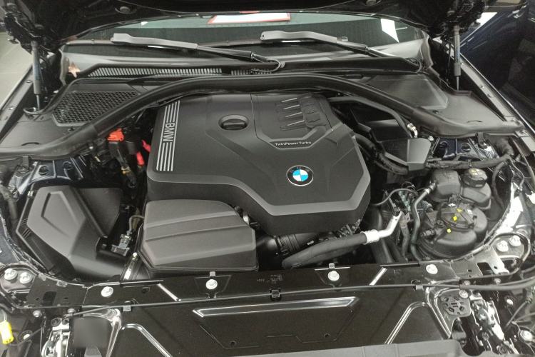 Used BMW 3 Series 2025 330Li M Sport Shadowline Package Engine Bay