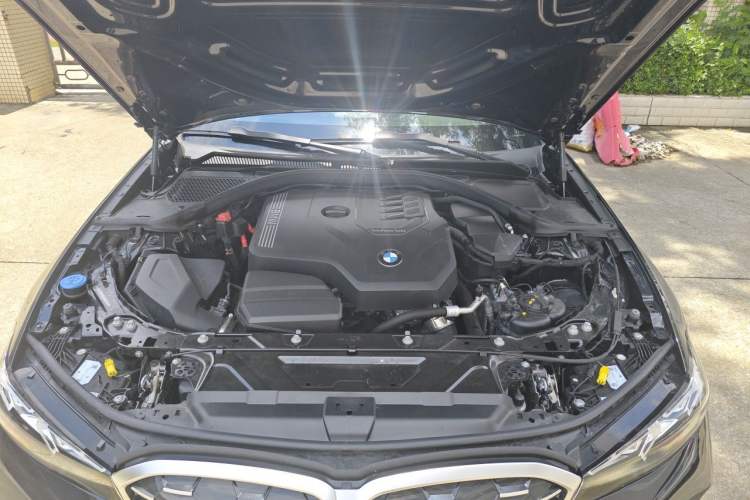 Used BMW 3 Series 2025 325Li M Sport Package Engine Bay