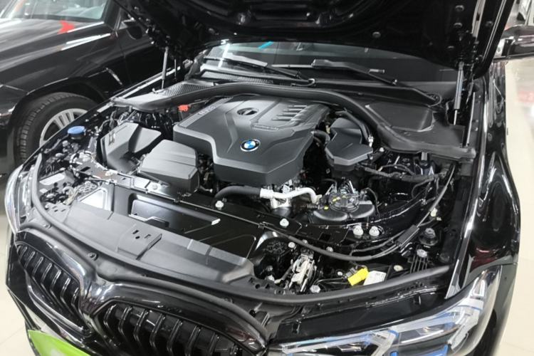 Used BMW 3 Series 2025 325i M Sport Package Engine Bay