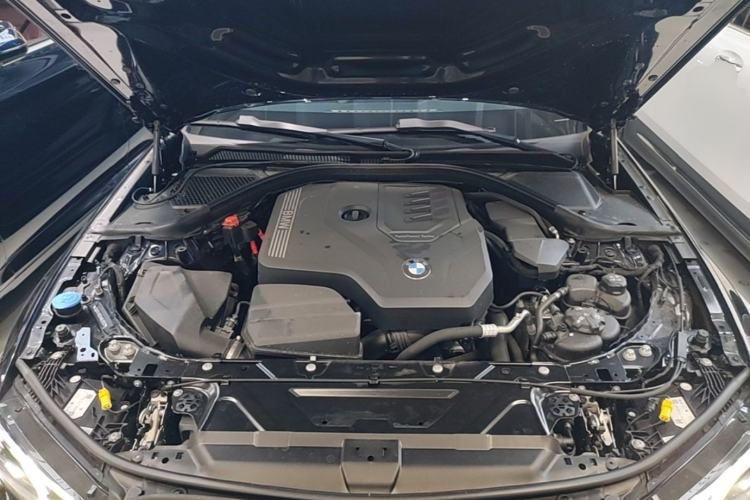 Used BMW 3 Series 2025 330Li M Sport Shadowline Package Engine Bay