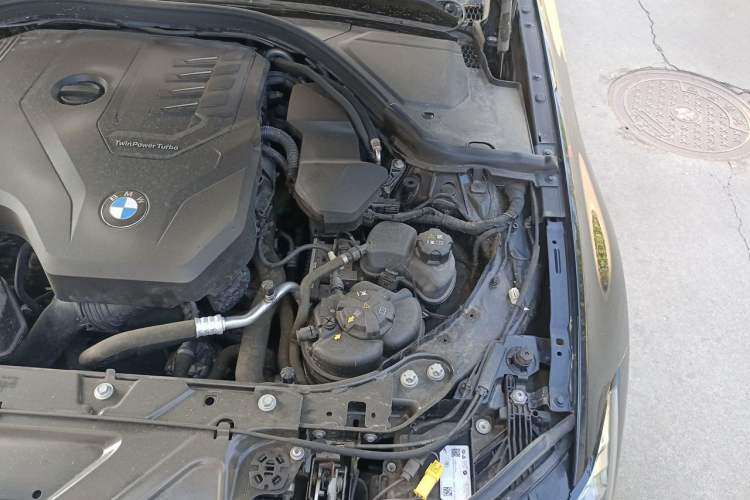 Used BMW 3 Series 2025 330i M Sport Night Edition Package Engine Bay Left