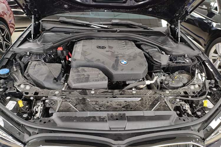 Used BMW 3 Series 2025 325Li M Sport Package Engine Bay