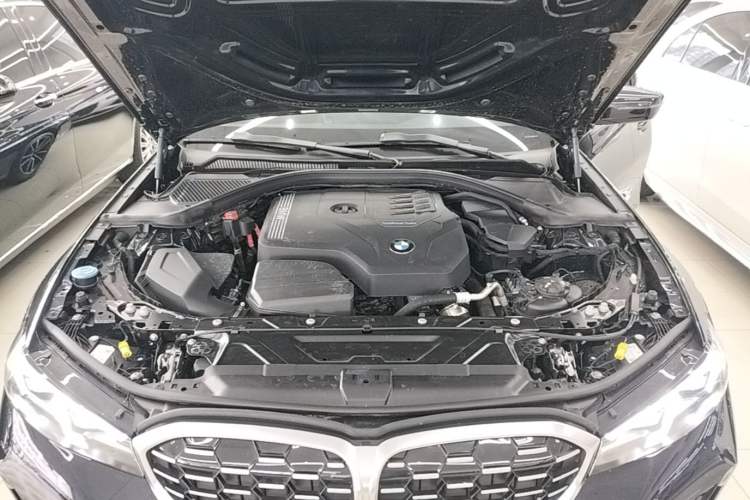 Used BMW 3 Series 2025 325Li M Sport Package Engine Bay