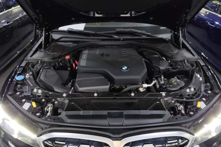 Used BMW 3 Series 2025 325Li M Sport Package Engine Bay