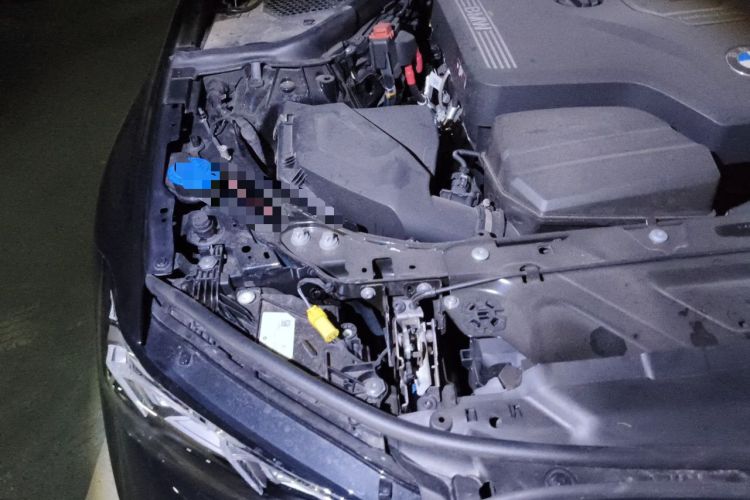 Used BMW 3 Series 2025 325Li M Sport Package Engine Bay Right