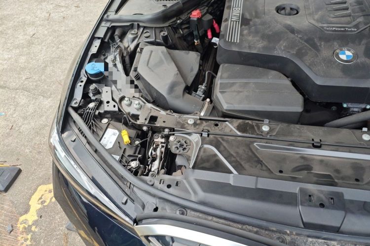 Used BMW 3 Series 2025 325Li M Sport Package Engine Bay Right