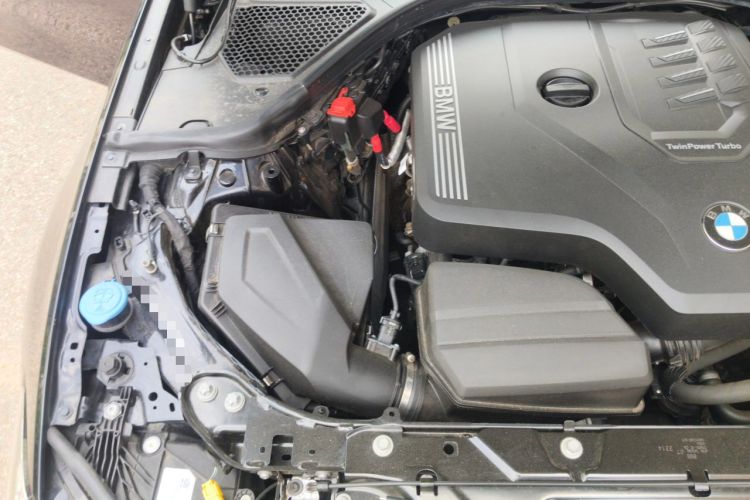 Used BMW 3 Series 2025 330Li M Sport Shadowline Package Engine Bay Right