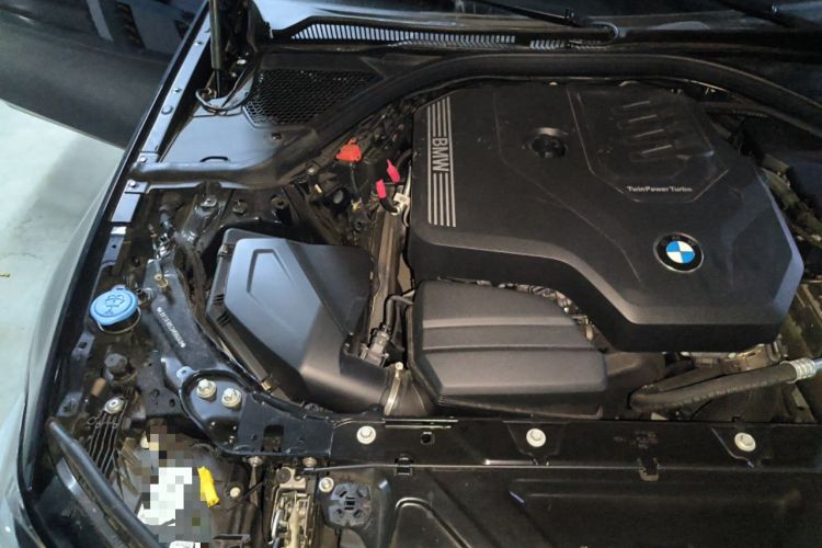 Used BMW 3 Series 2025 325Li M Sport Package Engine Bay Right