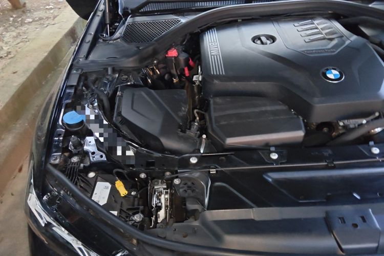 Used BMW 3 Series 2025 325i M Sport Package Engine Bay Right