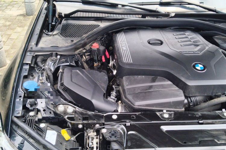 Used BMW 3 Series 2025 330Li M Sport Shadowline Package Engine Bay Right