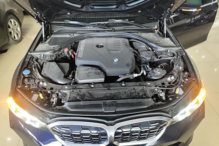 Used BMW 3 Series 2025 325Li M Sport Package Engine Bay