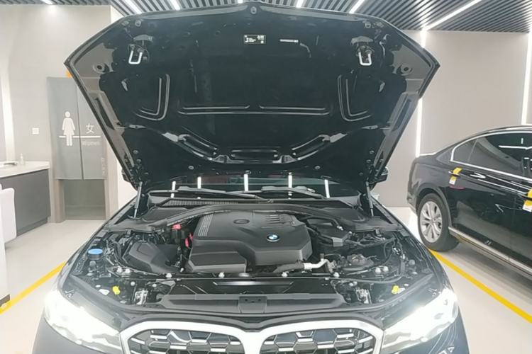 Used BMW 3 Series 2025 325Li M Sport Package Engine Bay