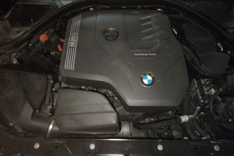 Used BMW 3 Series 2025 330Li M Sport Shadowline Package Engine Bay