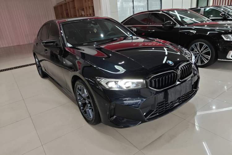 Used BMW 3 Series 2025 330i M Sport Night Edition Package Exterior 1