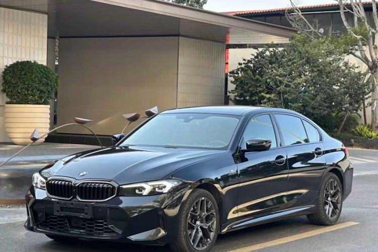 Used BMW 3 Series 2025 330Li M Sport Shadowline Package Exterior 15