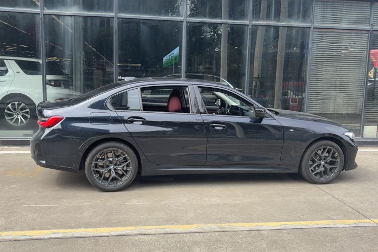 Used BMW 3 Series 2025 330Li M Sport Shadowline Package Exterior 2