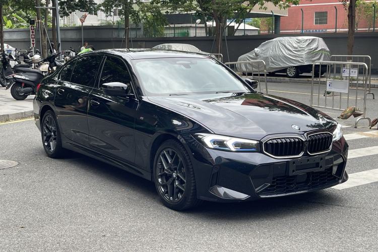 Used BMW 3 Series 2025 330Li Luxury Edition M Sport Night Edition Package Exterior 2