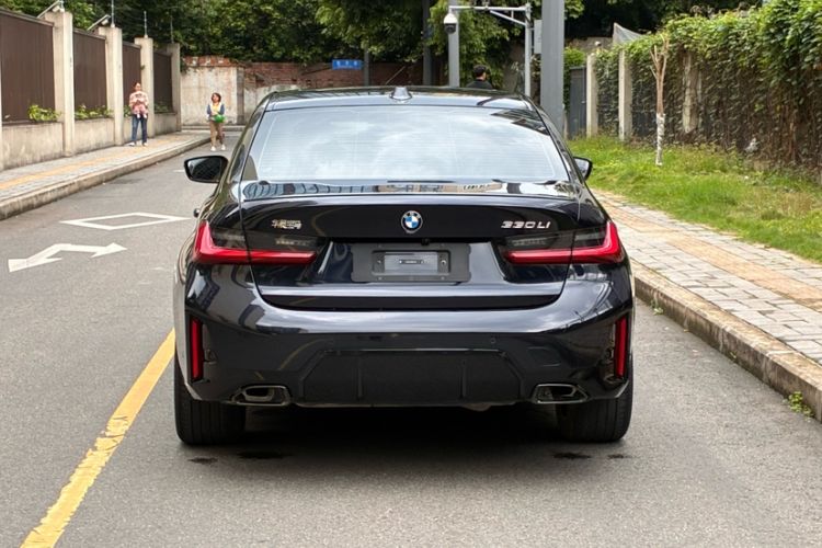Used BMW 3 Series 2025 330Li M Sport Shadowline Package Exterior 2