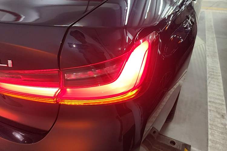 Used BMW 3 Series 2025 325Li M Sport Package Exterior 3