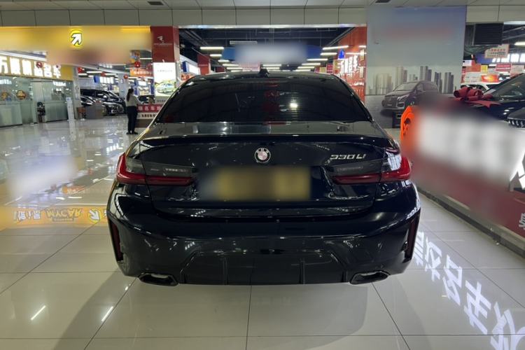 Used BMW 3 Series 2025 330Li M Sport Shadowline Package Exterior 4