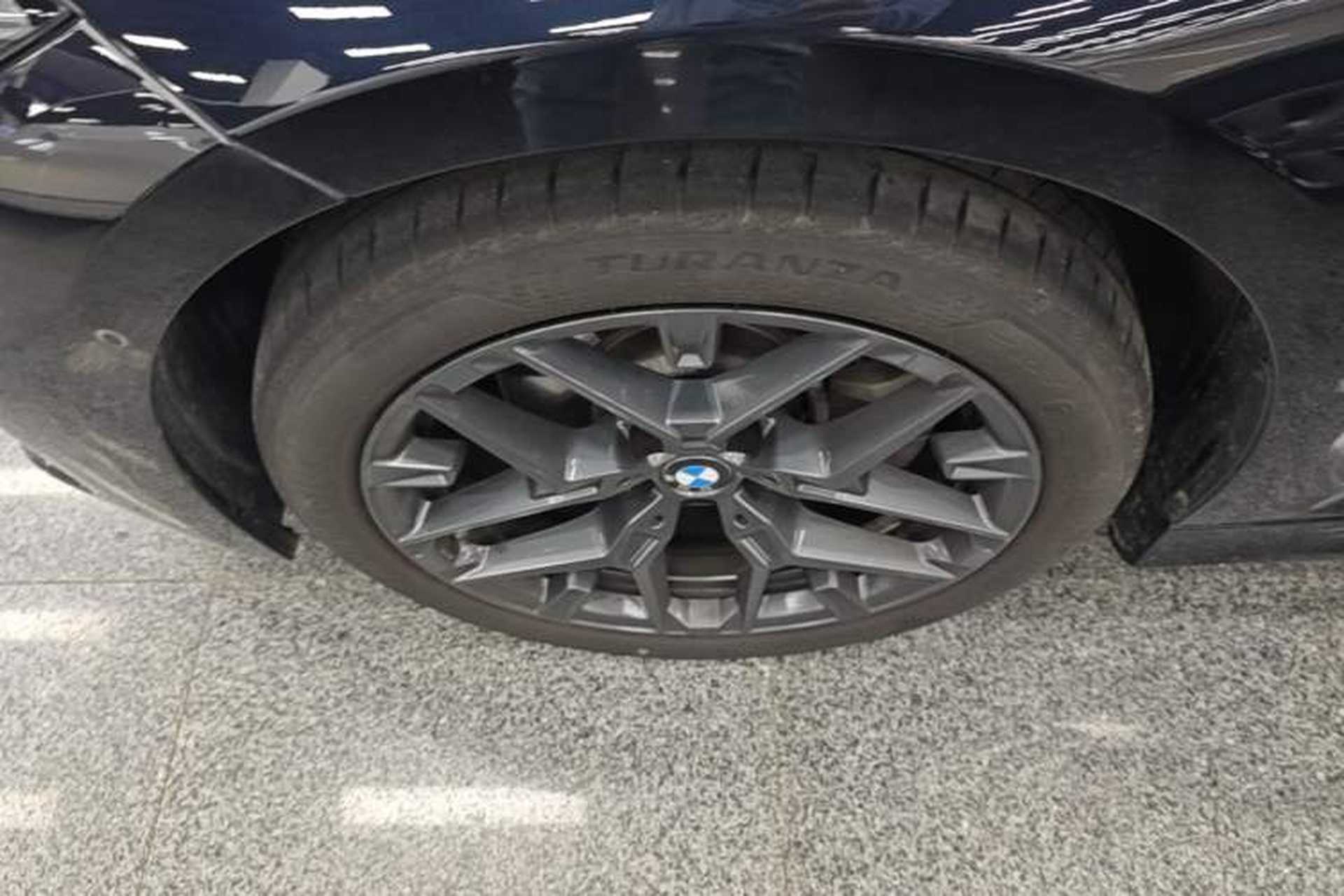 Used BMW 3 Series 2025 330Li M Sport Shadowline Package Exterior 4