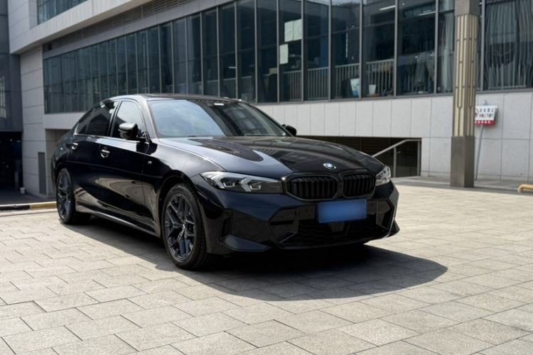 Used BMW 3 Series 2025 330Li M Sport Shadowline Package Exterior 4