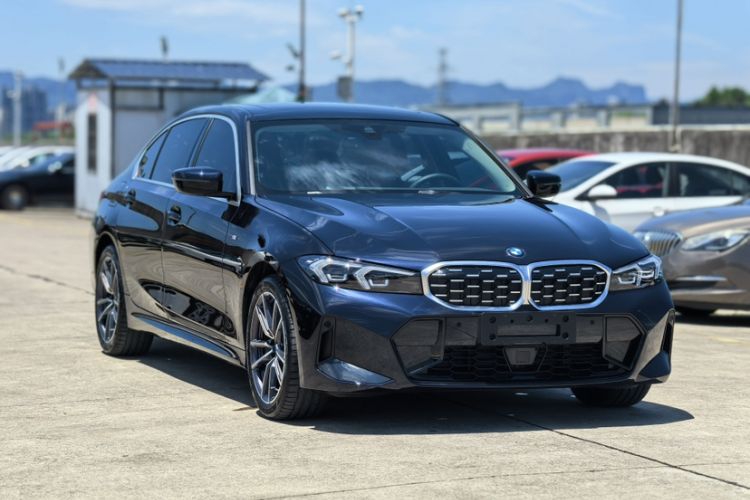 Used BMW 3 Series 2025 325Li M Sport Package Exterior 5