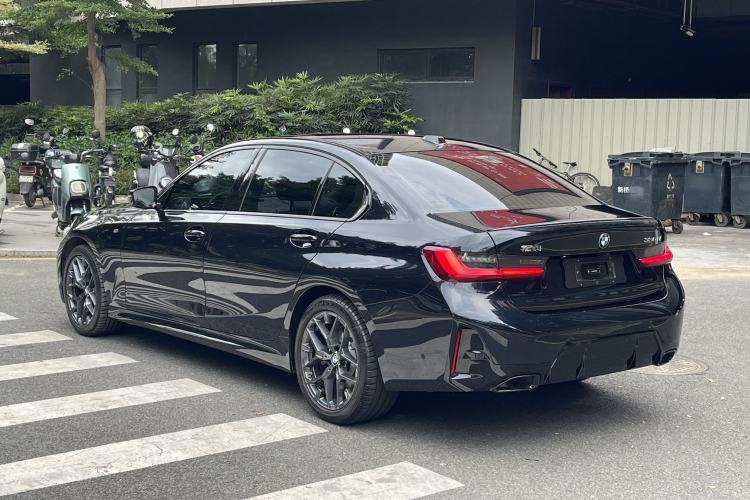 Used BMW 3 Series 2025 330Li Luxury Edition M Sport Night Edition Package Exterior 5